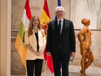 Recepción de la memoria del TSJR de 2025
