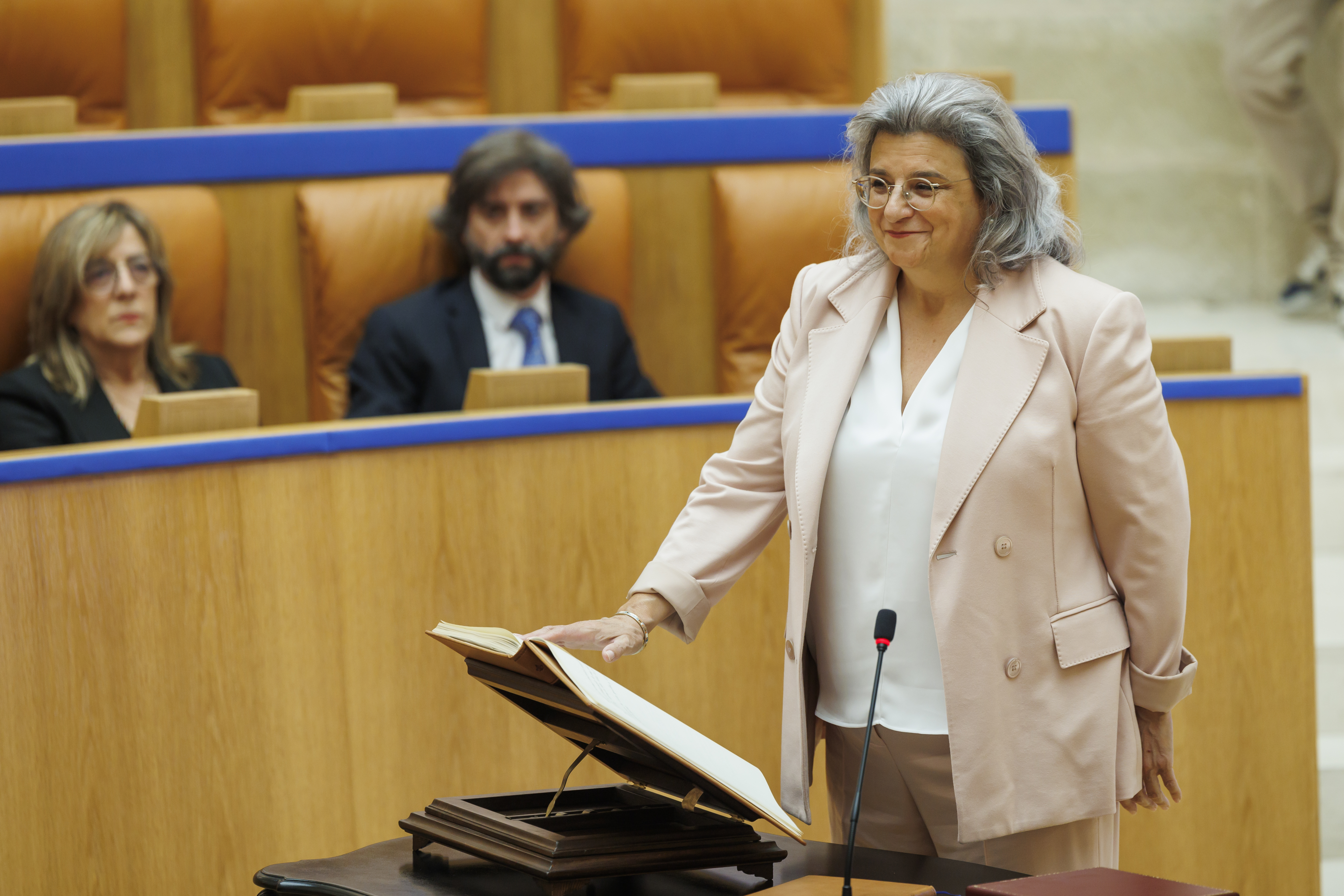 Concepción Arruga Segura toma posesión como nuevo miembro del Consejo Consultivo de La Rioja