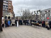 La presidenta del Parlamento participa en el acto conmemorativo del Día Europeo de las Víctimas del Terrorismo