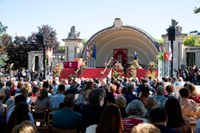 La presidenta del Parlamento participa en los actos centrales de las Fiestas de San Mateo