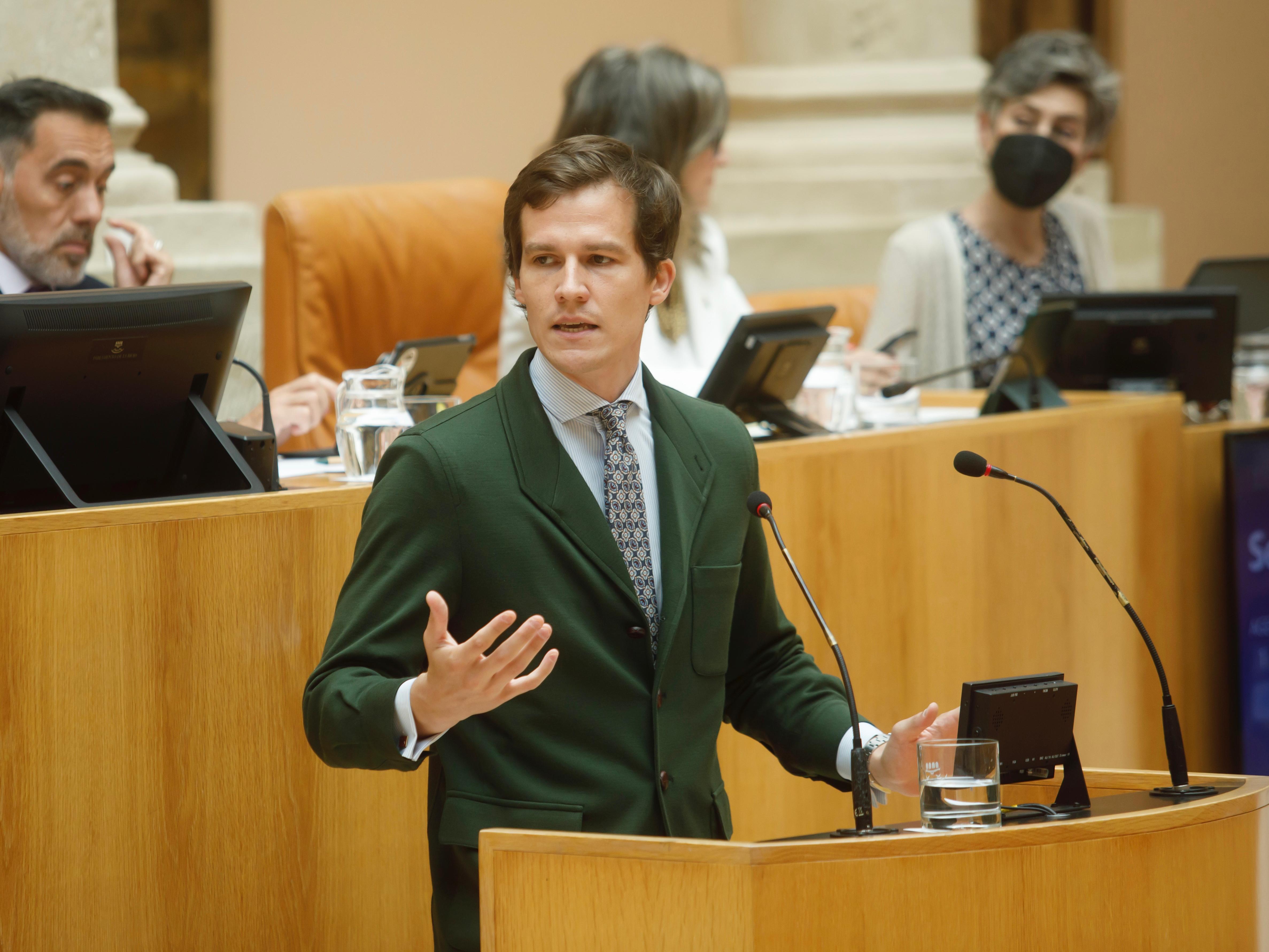 Ángel Alda, portavoz del Grupo Parlamentario VOX