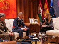 Recepción al jefe de la Agrupación de la Base Aérea de Zaragoza