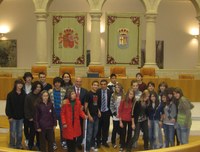Un grupo de alumnos del Colegio Compañía de María visita la Cámara Legislativa en sus Jornadas de Puertas Abiertas